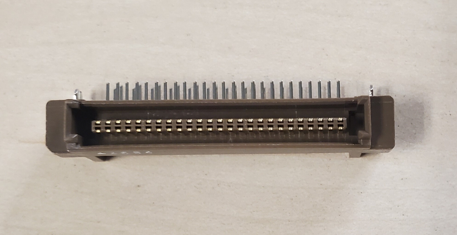 9237 Connector Brown