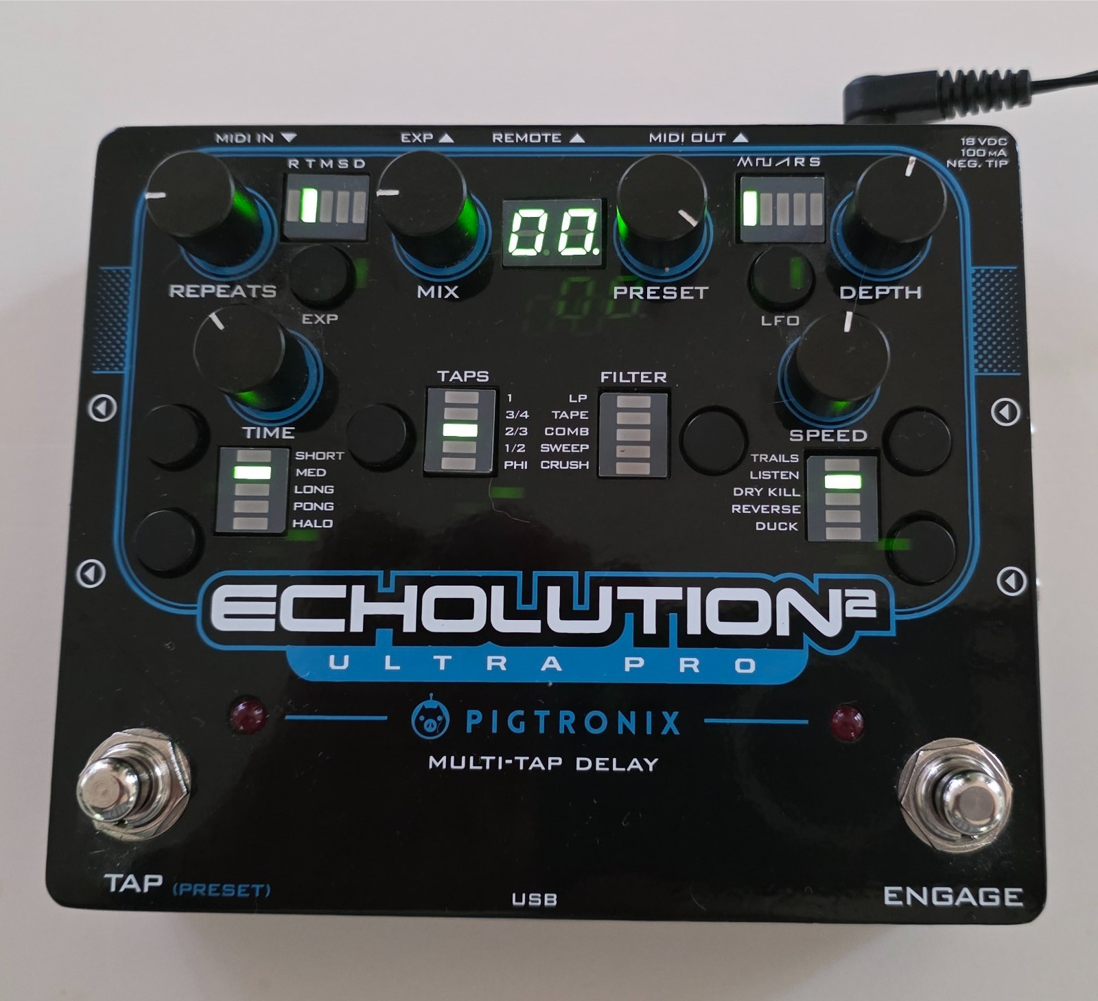 Pigtronix Echolution2 Ultra Pro Multi-Tap Delay Guitar Effect Pedal & Remote