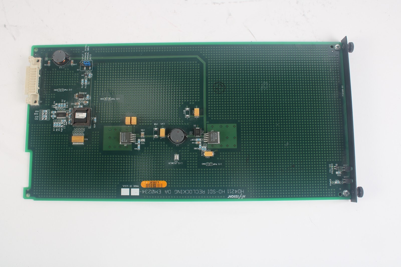 NVision HD4211 HD-SDI Reclocking DA Digital Amplifier
