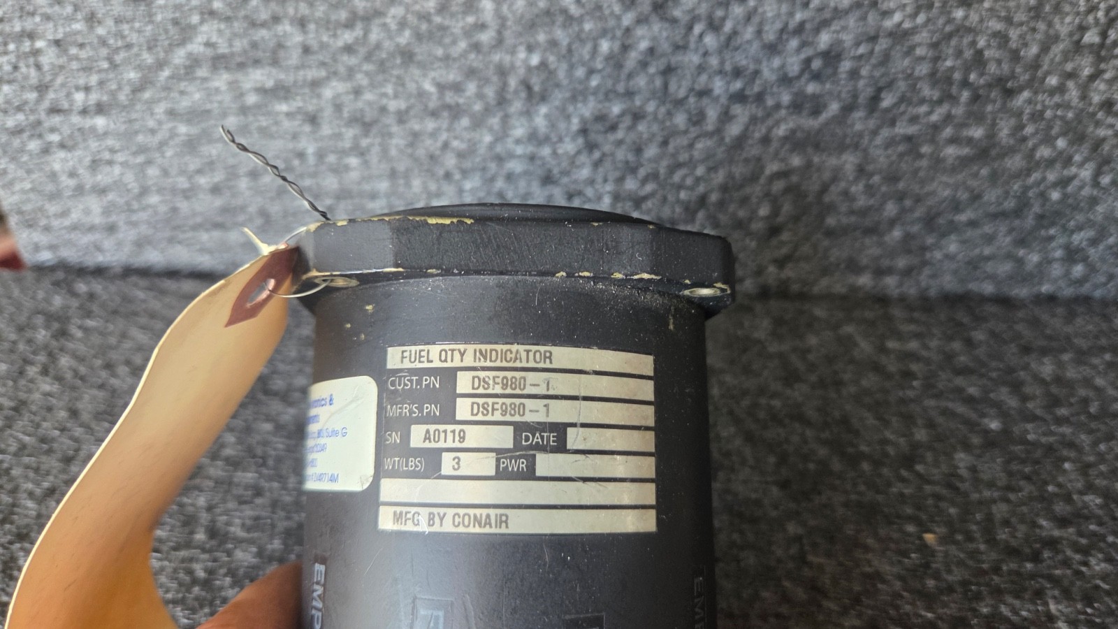 DSF980-1-Fuel-Quantity-Indicator