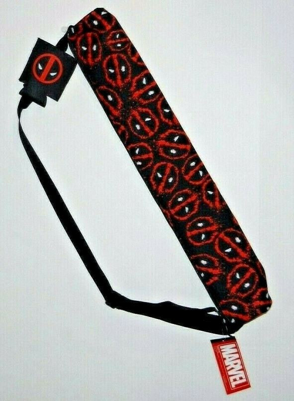 Marvel Deadpool Insulated Tube Can Cooler Shoulder Sling Bag with Can Holder New