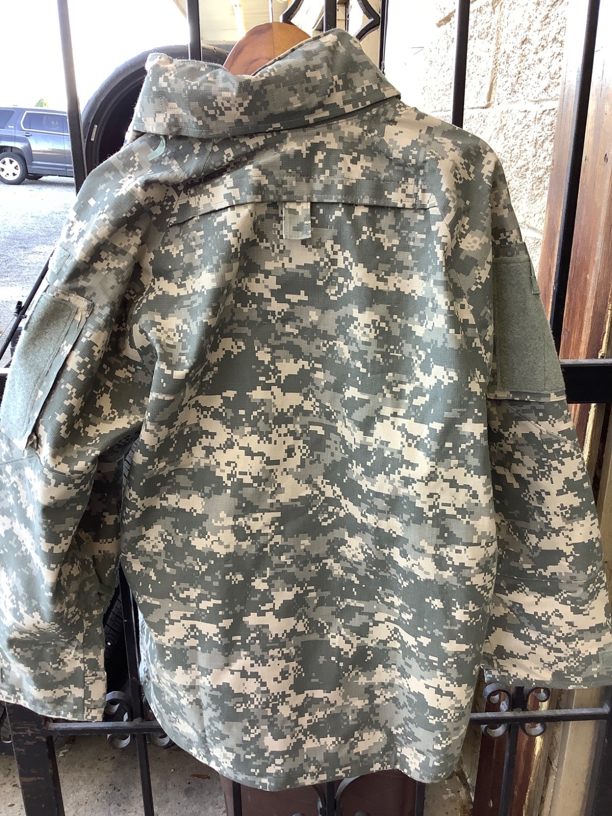 PARKA, FREE EWOL (MED-REG, NSN: 8415-01-577-1216)