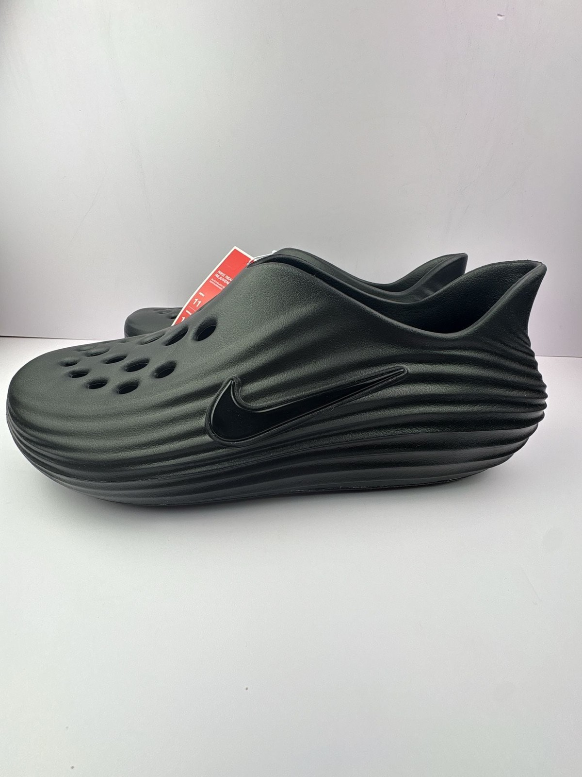 Nike Reactx Rejuven8 Black Size 11 men/12 women