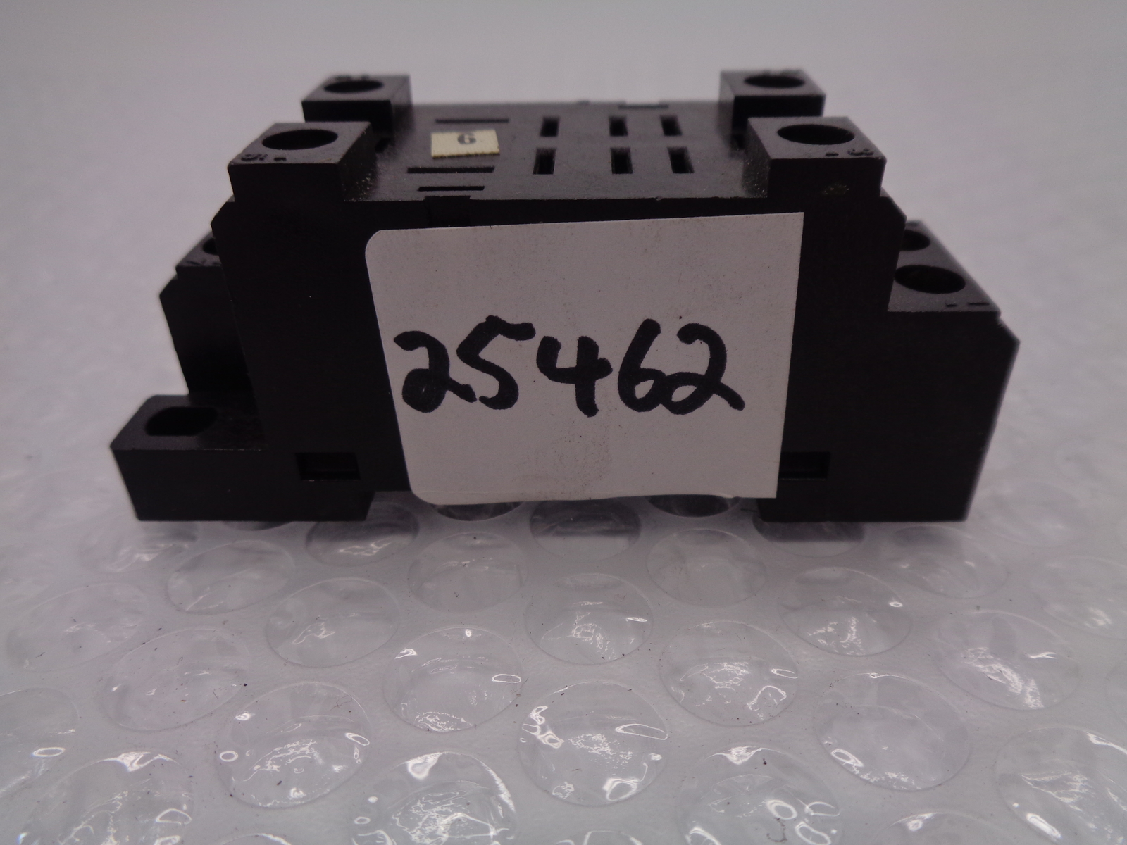 CUTLER HAMMER D7PA2 RELAY BASE NSNP