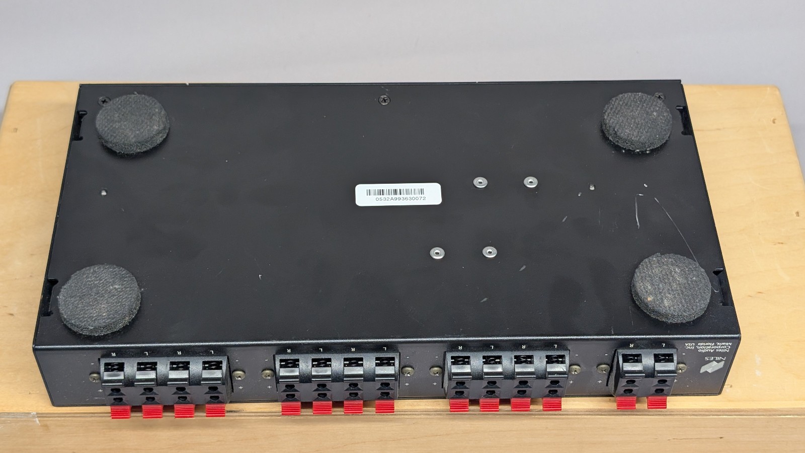 Niles SPS-6 Speaker Selection System 6 Zone Multi-Room Audio Switch Box