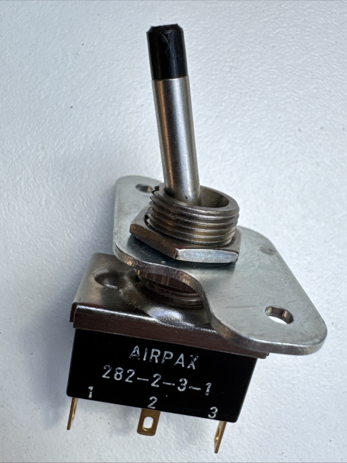 Airpax 282-2-3-1 -7639 Toggle Switch