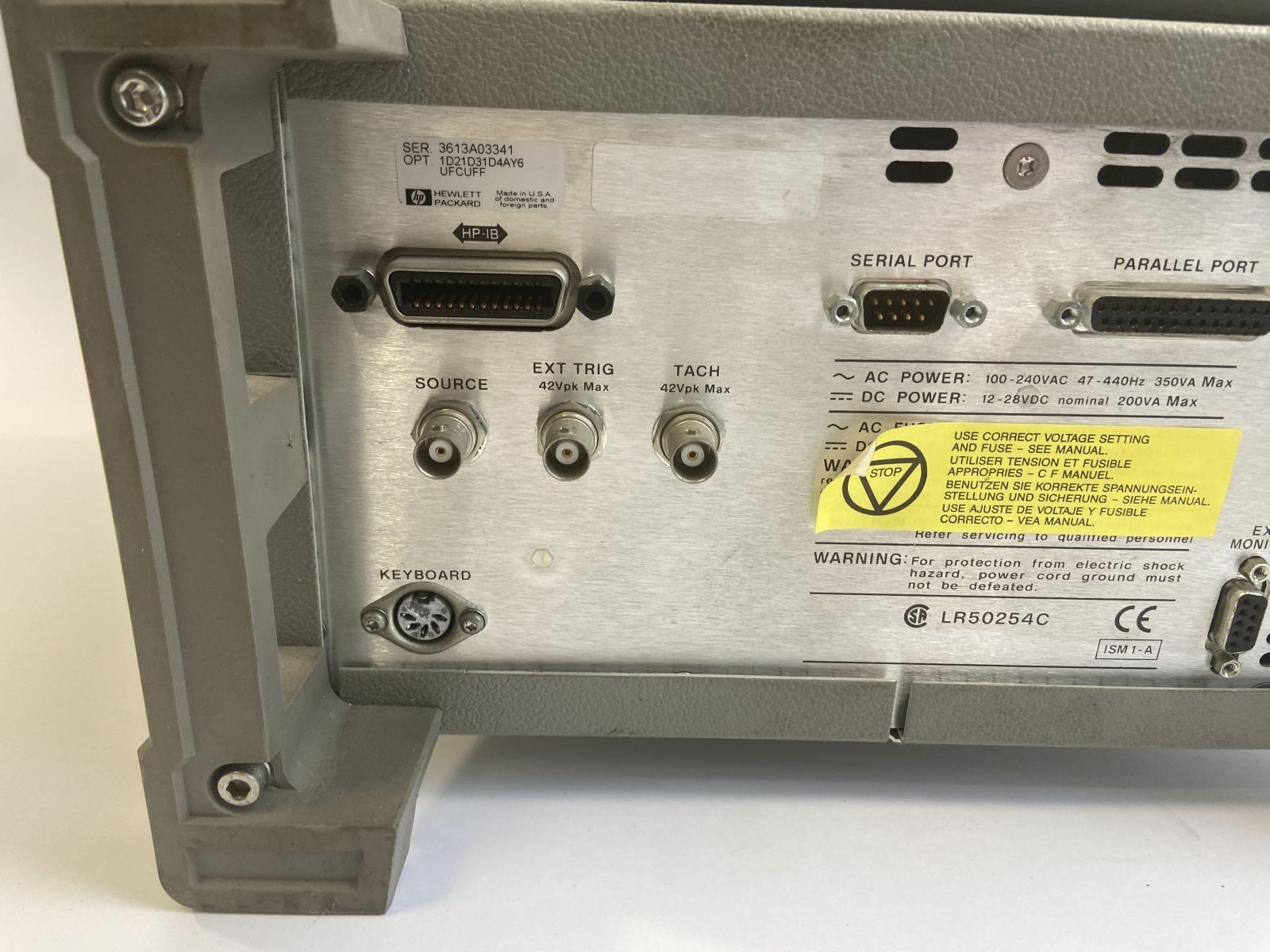 HP 35670A FFT Dynamic Signal Analyzer OPT: 1D2 1D3 1D4 AY6 Delaminated Display