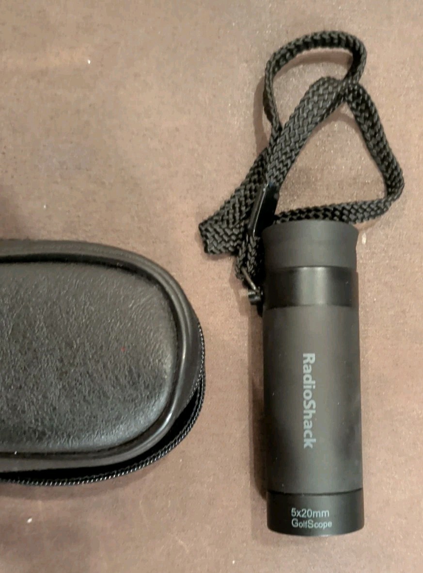 Vtg Radio Shack "Golf Scope" Range Finder W/Case Very Nice