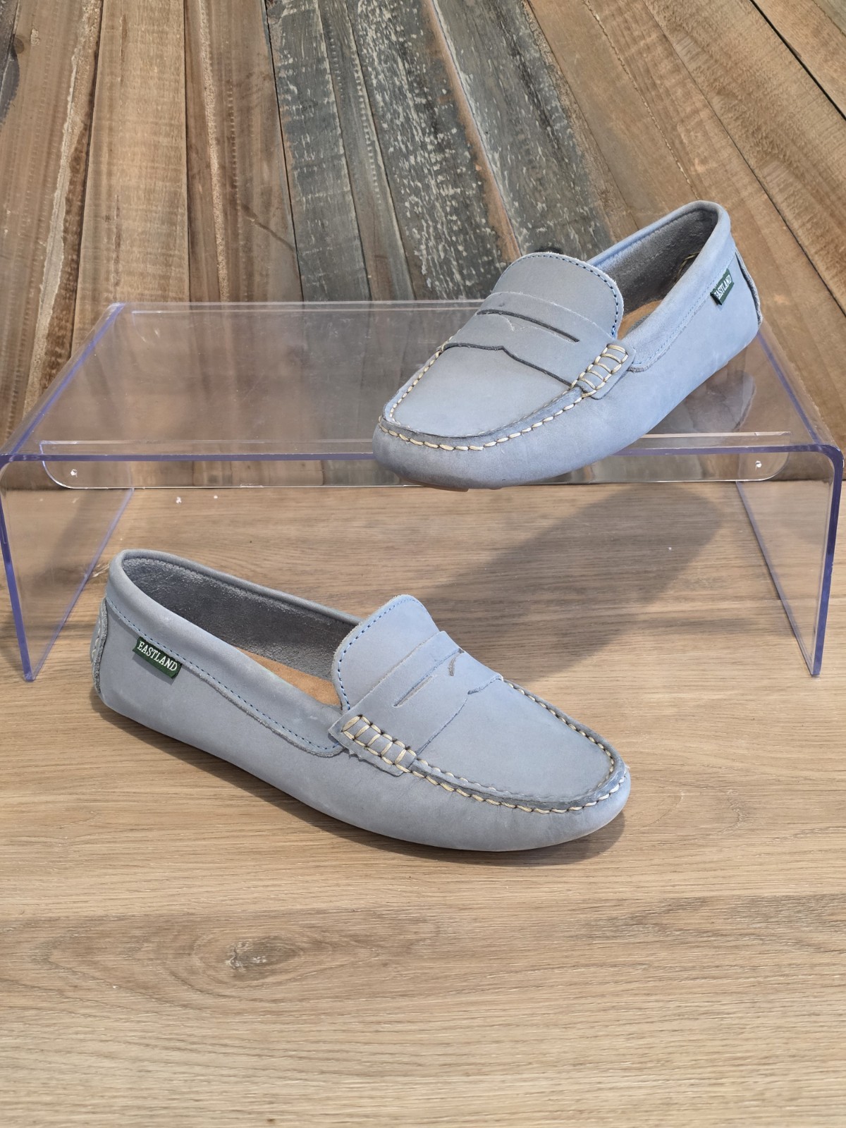 Eastland Patricia Loafers Women’s Size 6 Blue Leather Driving Moccasin Flats