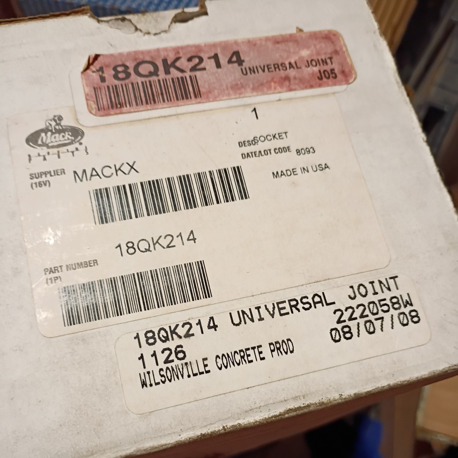 Mack 18QK214 Tie Rod End NOS