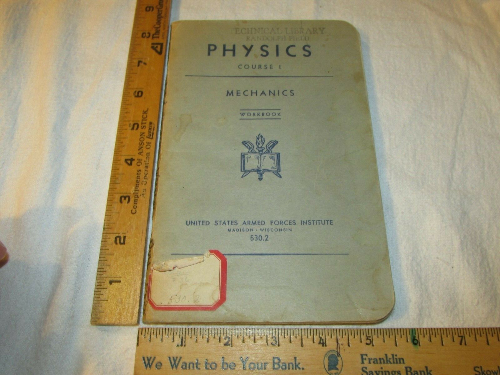 1943 Pilot Book Plane Physics Mechanics Instruction Manual US Armed forces book