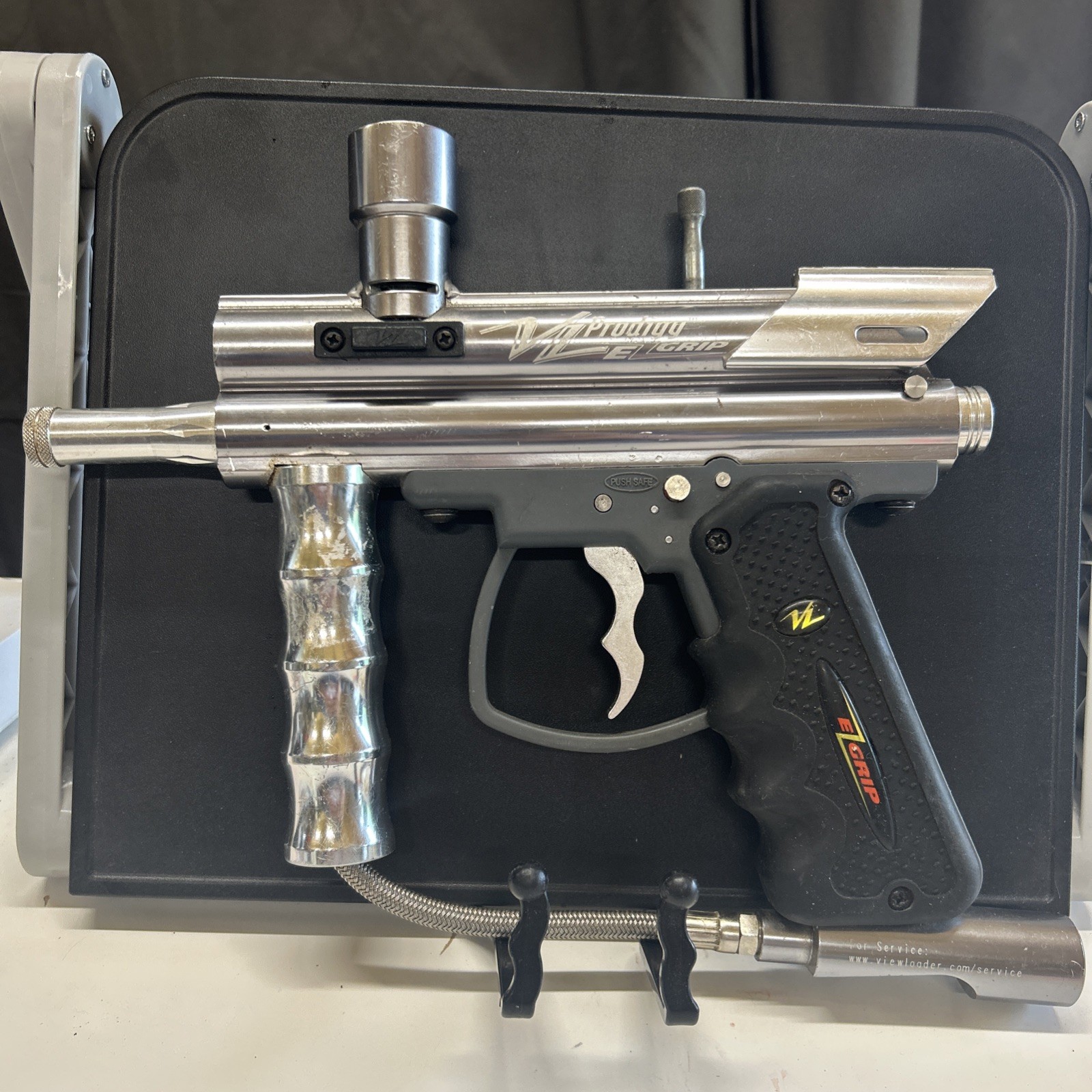 Paintball Marker View Loader Prodigy E-Grip - Silver