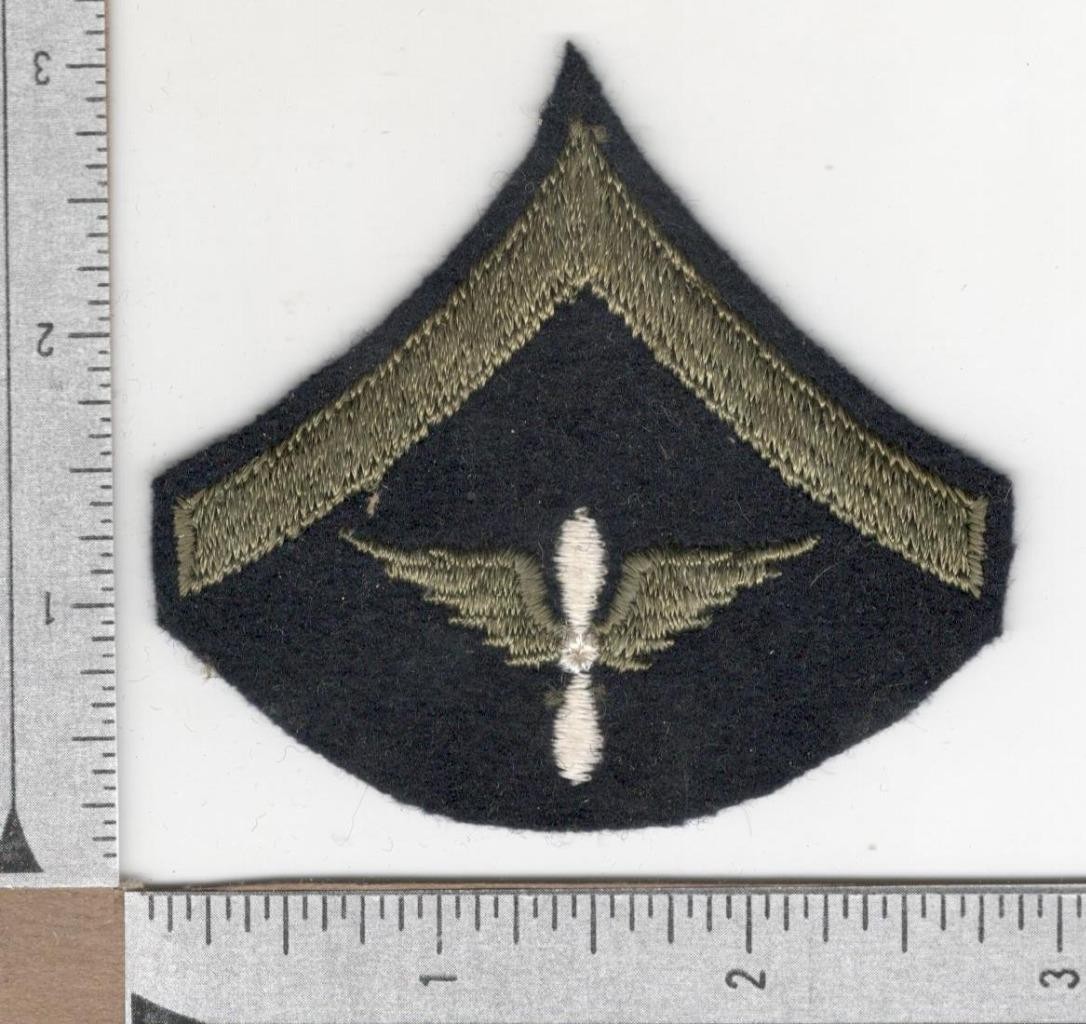 WW 2 US Army Air Force PFC Chevron Inv# N622