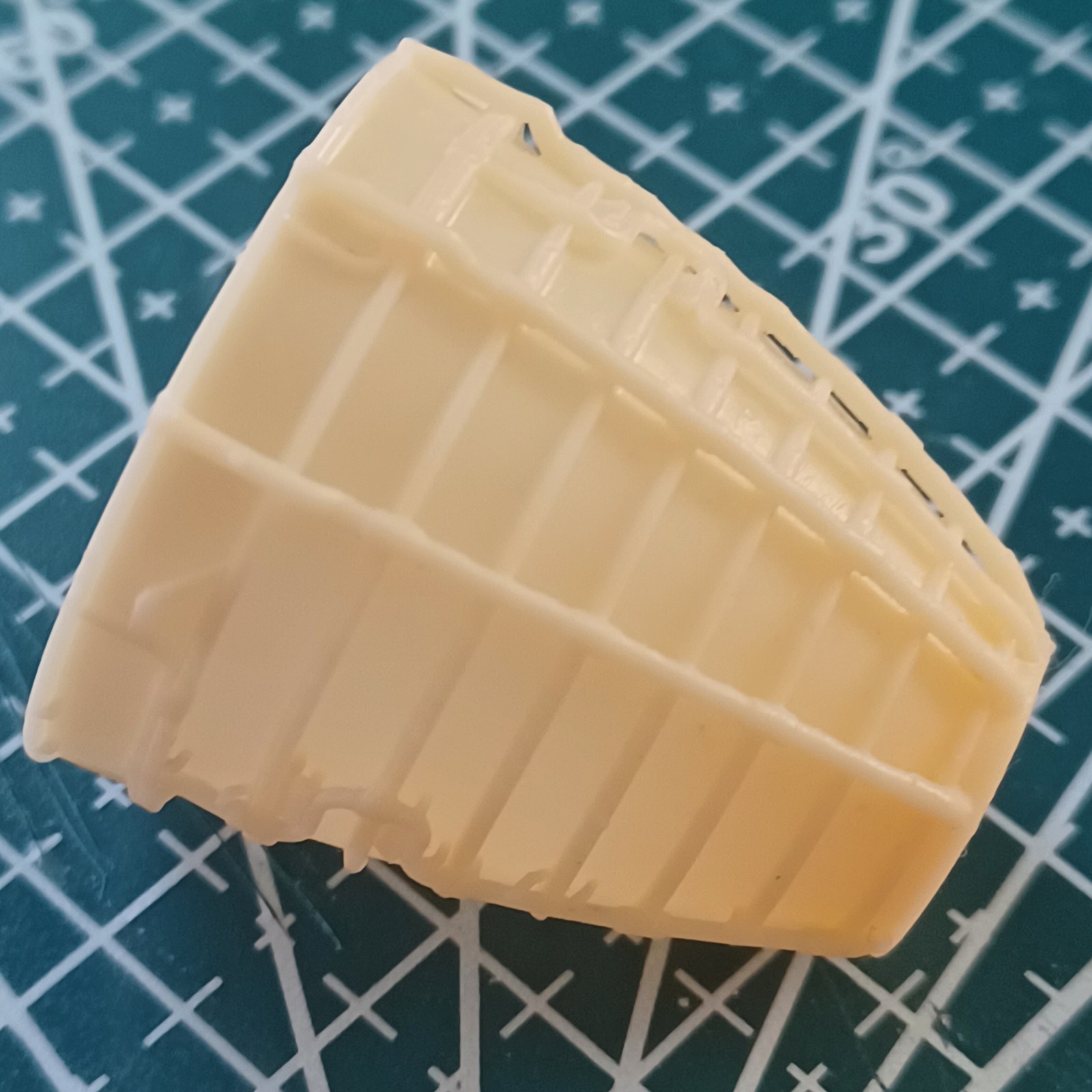 1/72 Space Shuttle Engine Upgrades. 3 Mains And 2 OMS to Fix Those Kit. Resin