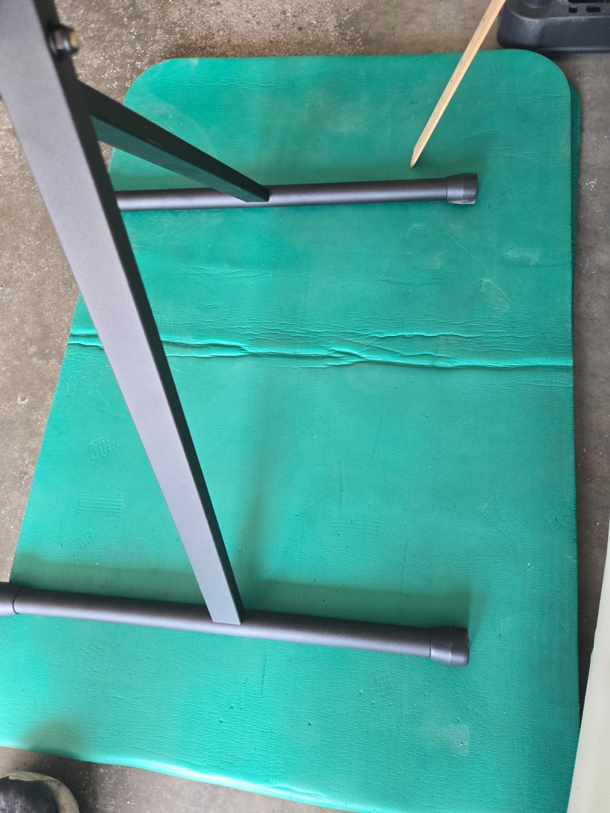 adjustable piano keyboard stand, unbranded, scissor type