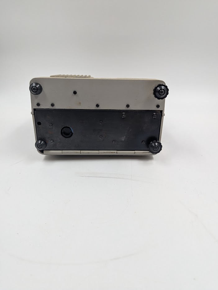 Eumig Wien Type P8 Projector - Tested Power On/Of