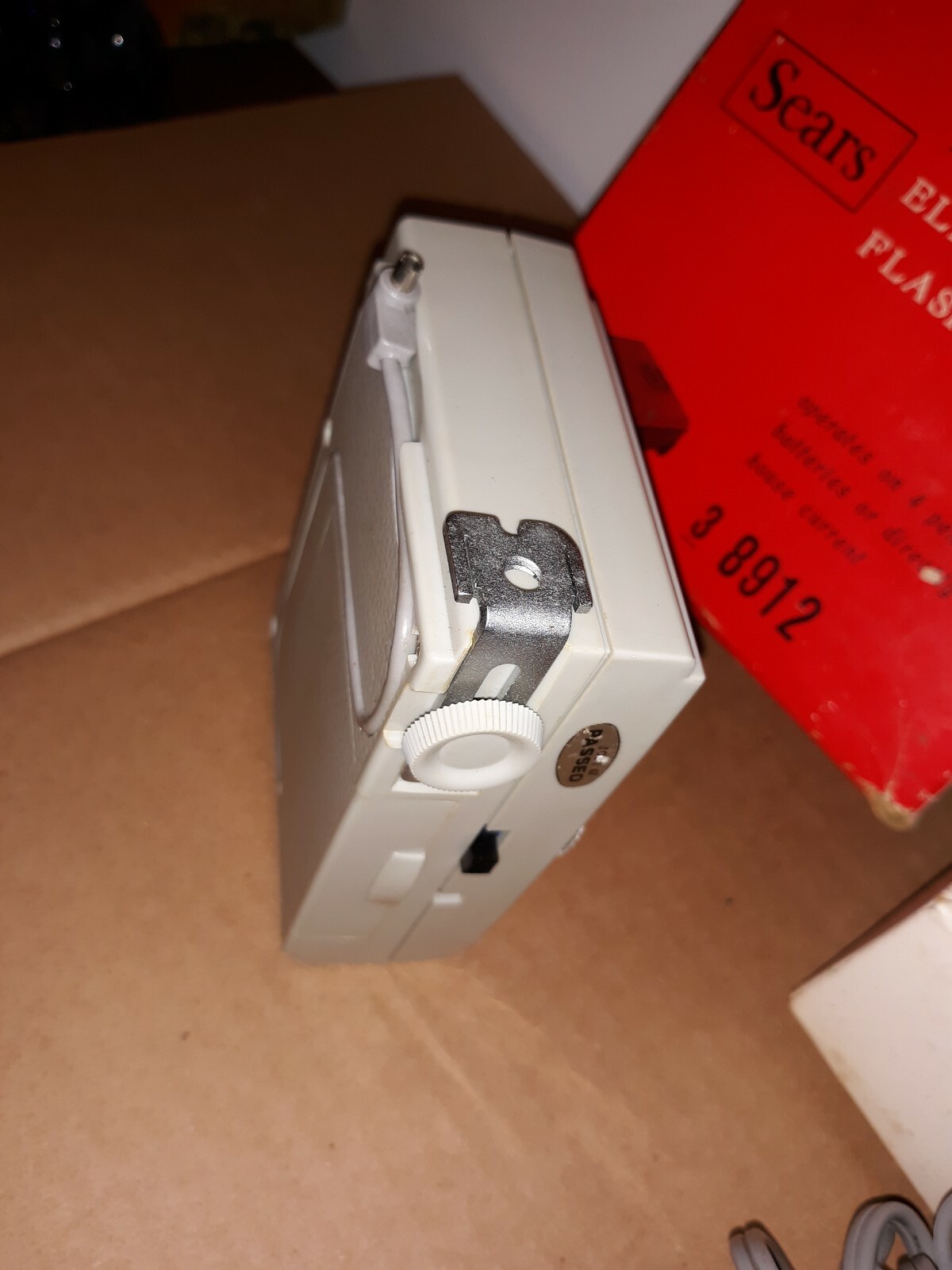 Vintage Sears Transistorized Electronic Flash for repair not working