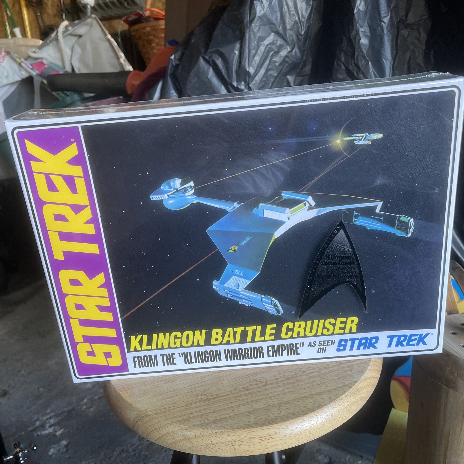 AMT-ERTL Star Trek Model Kits 1/650 Klingon Battle Cruiser SW (VG+/New)
