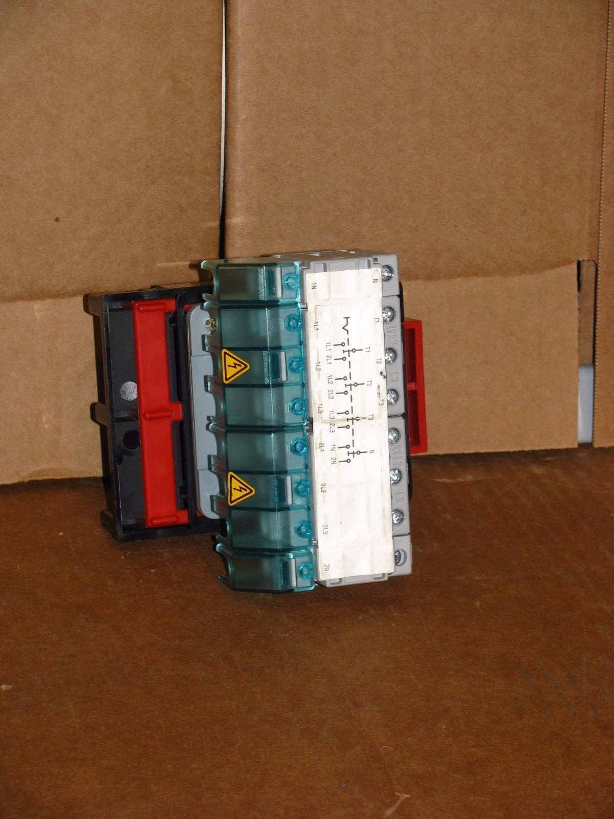 Siemens 3LD2223-7UL01-0AD8 Change-Over Switch