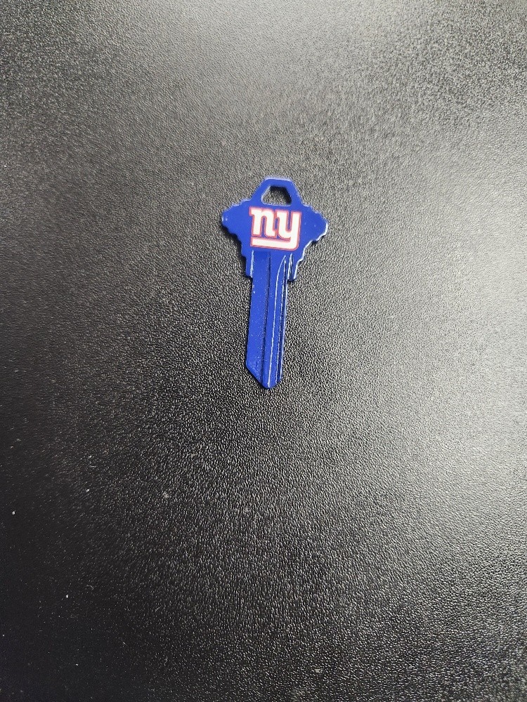 SMALL NFL NEW YORK GIANTS SCHLAGE SC1 KEYBLANK - READ DETAILS BELOW