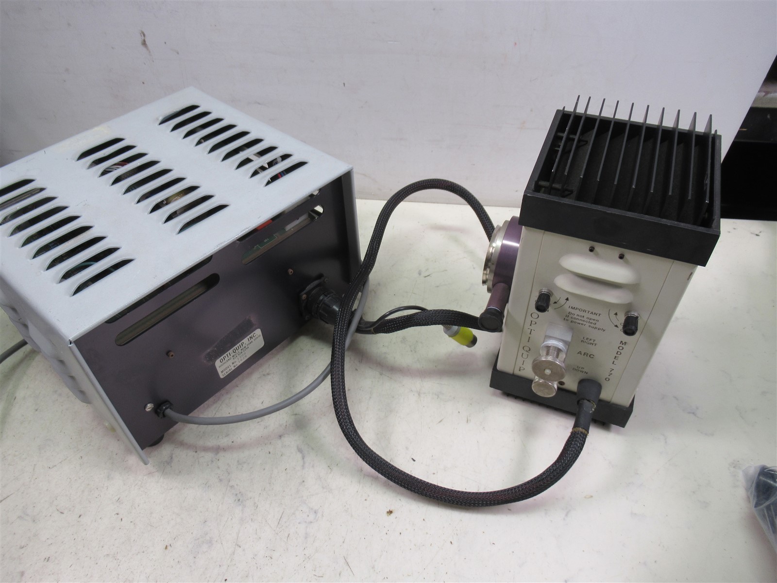 Opti-Quip 1200 Microscope Power Source & 770 Arc Lamp Housing Fluorescence