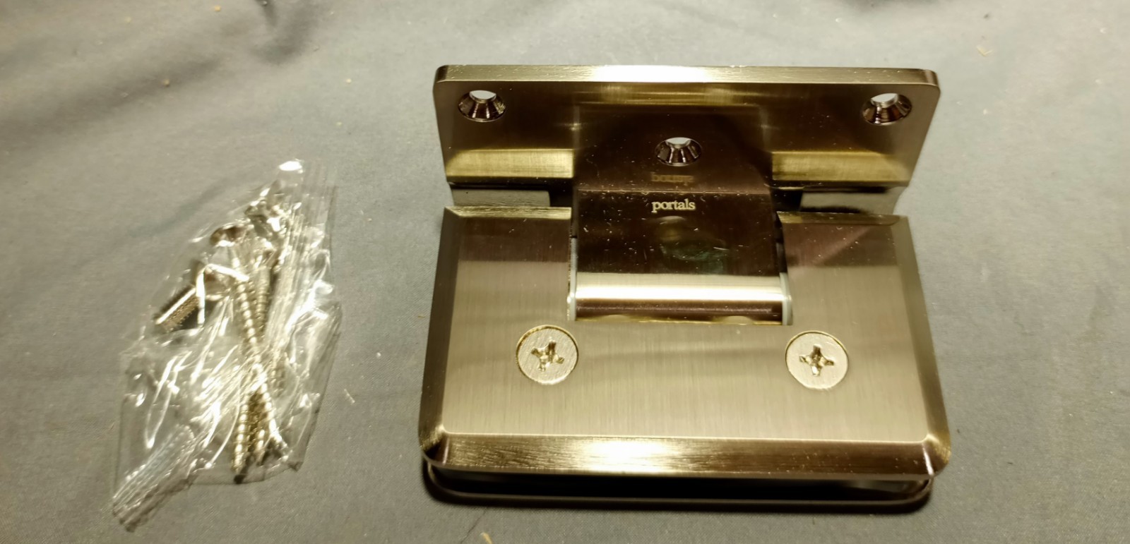 Portals OCN80176.619 Oceana Heavy Duty 90° Wall Glass Hinge Brushed Nickel