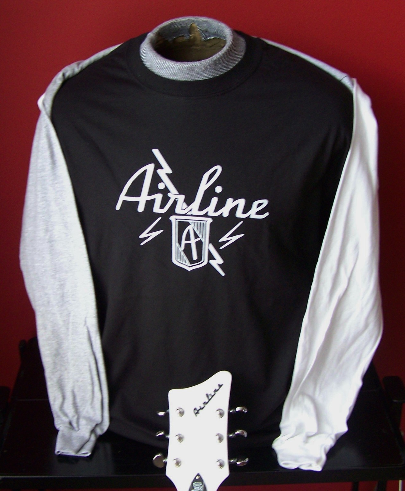 AIRLINE LONG SLEEVE T-SHIRT SIZE XXL