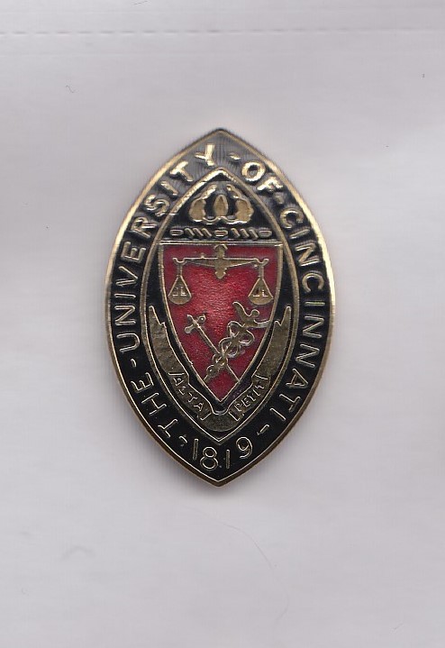 US Army ROTC University of Cincinatti, OH. crest DUI badge G-23