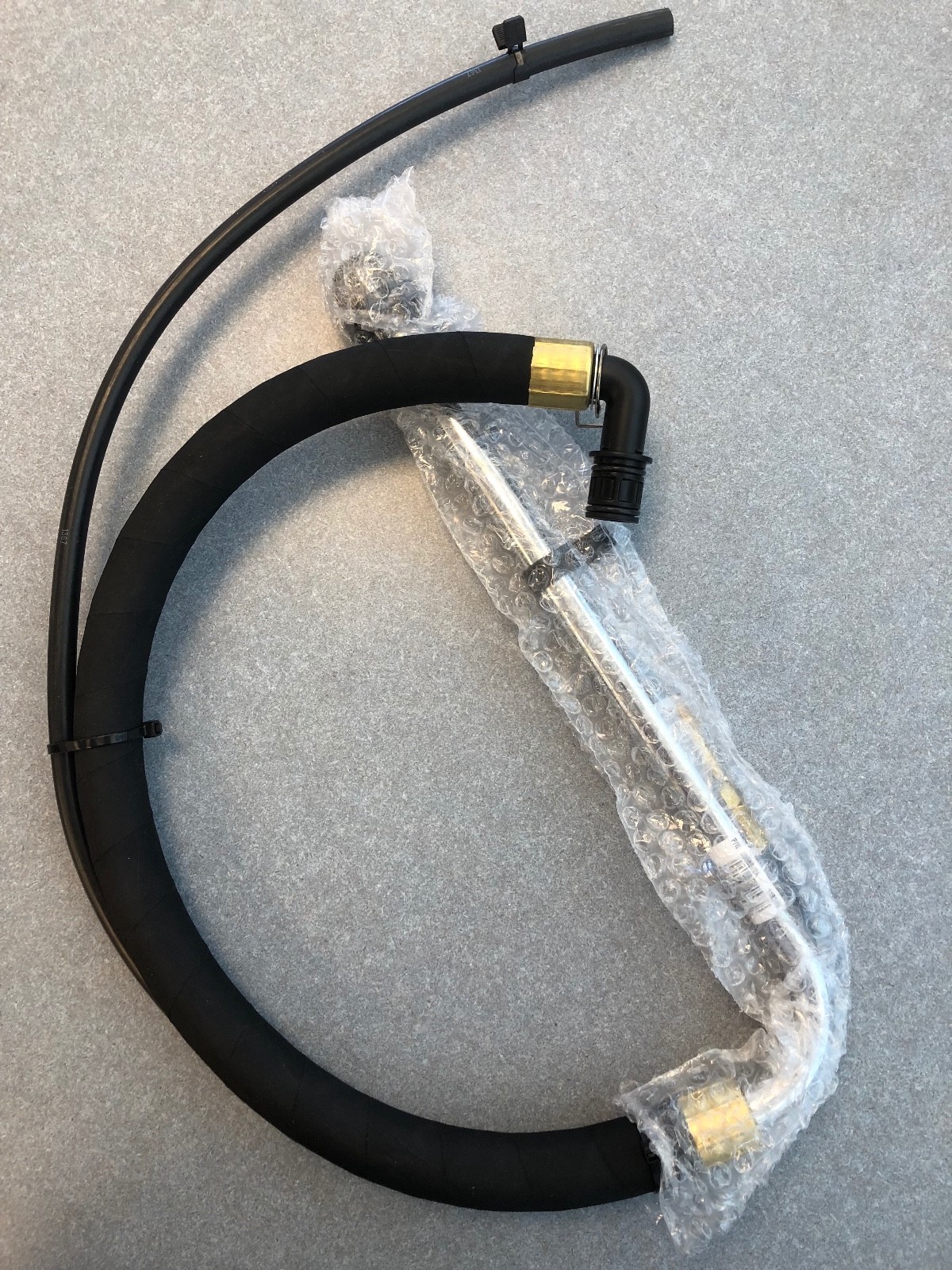 Titan 0558672A - Syphon Assembly 