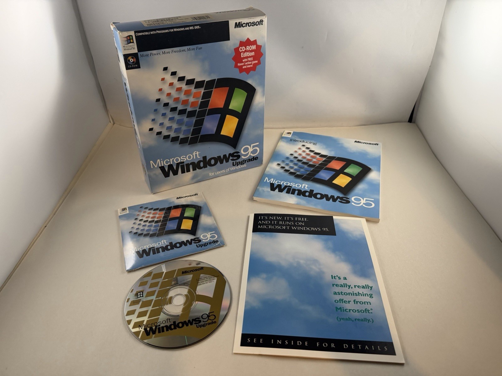 Windows 95 Upgrade Big Box Microsoft Vintage OS w/ CD, Product Key, More