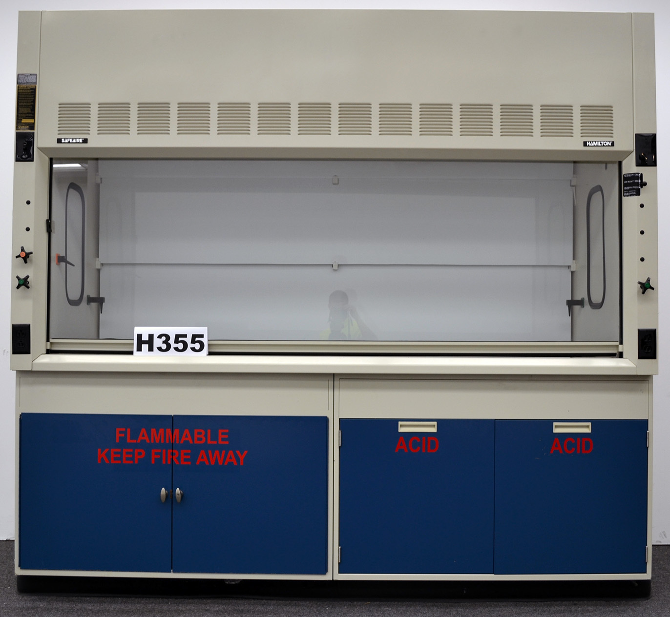 Fisher Hamilton 8 ft Laboratory Fume Hood w/ Flammable & Acid Storage / E1-069