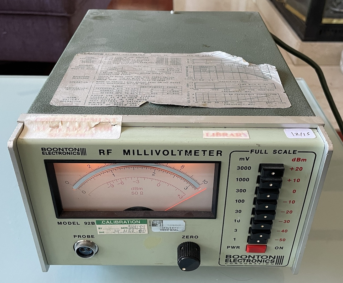 Boonton RF Millivolt Meter Model 92B No Probe Powers On As Is