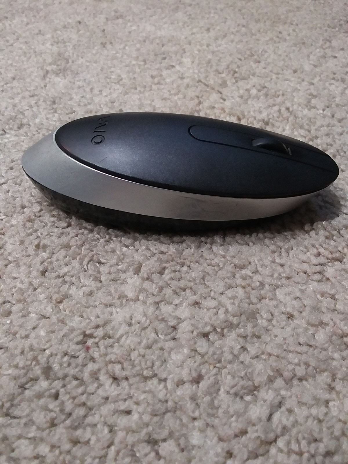 Genuine Sony Vaio Bluetooth Laser Wireless Mouse VGP-BMS33