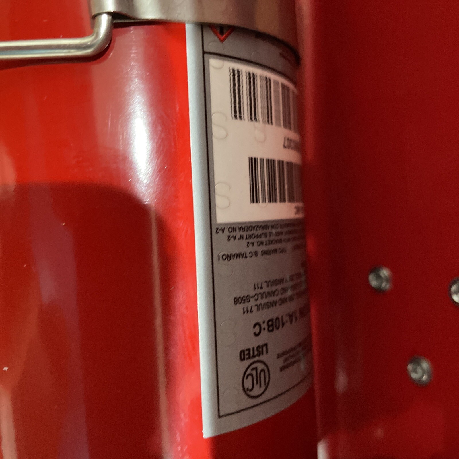 (C) Cortina 95-04-004 Roadside Emergency Kit With Steel Case 3-Triangles⚡️