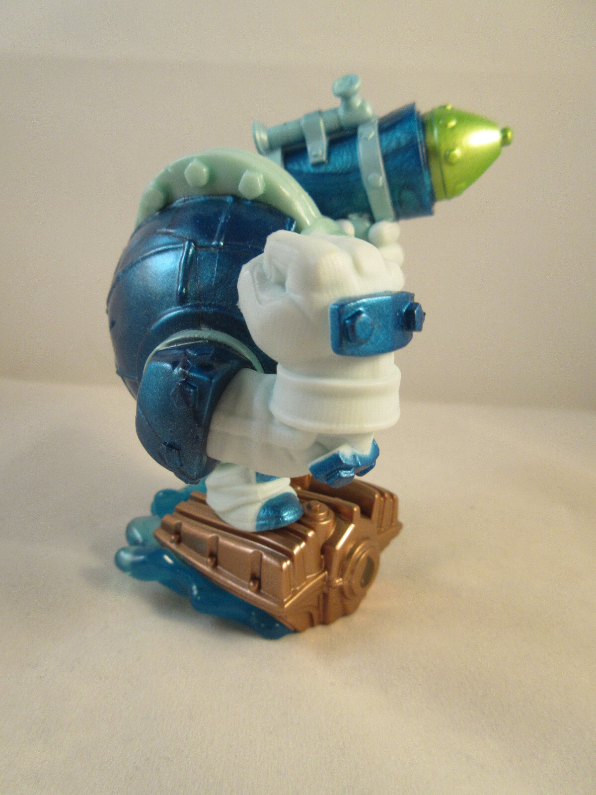 Skylanders SuperChargers Dive Clops Activision Toy Figure