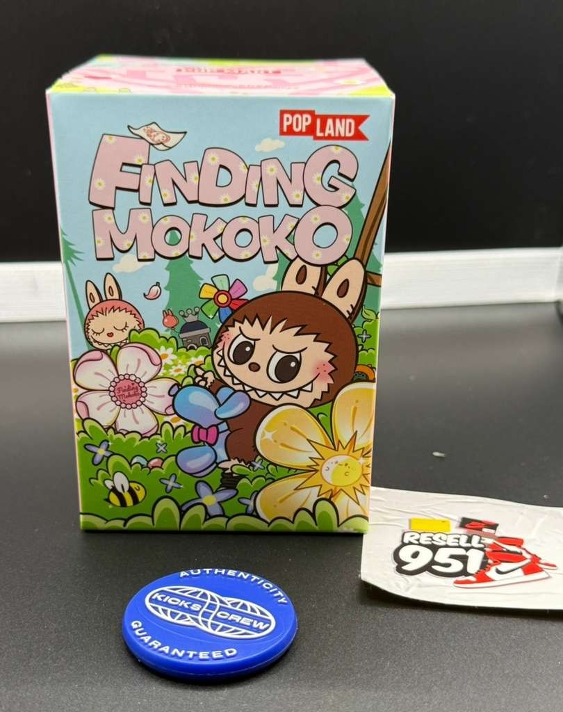 Labubu Pop Mart Finding Mokoko Blind Box Designer Collectible Figure