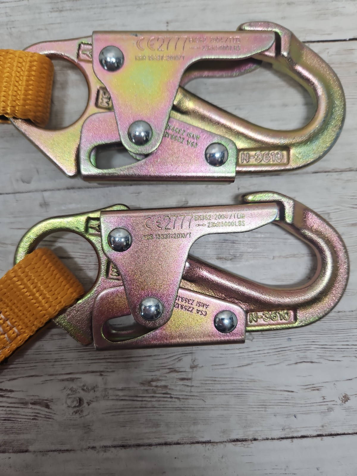 Werner C111104 4ft Web Positioning Lanyard 1in Polyester Web 2 Snap Hooks