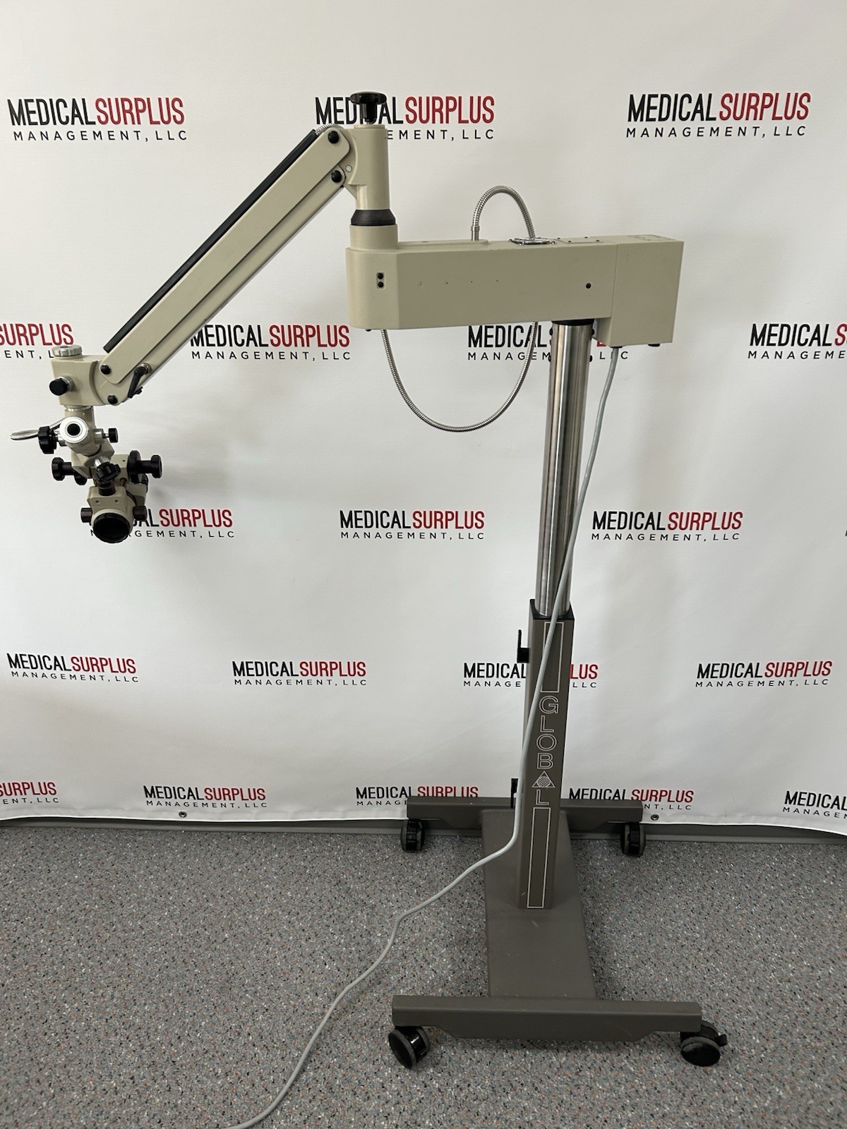 Global M-703F Surgical Microscope