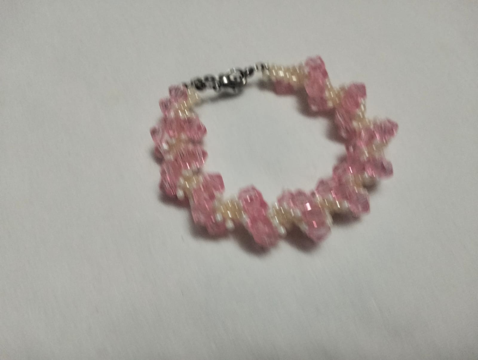 Elegant Handmade Bracelet Girl Featuring Shiny Pink White Beads Charming Design