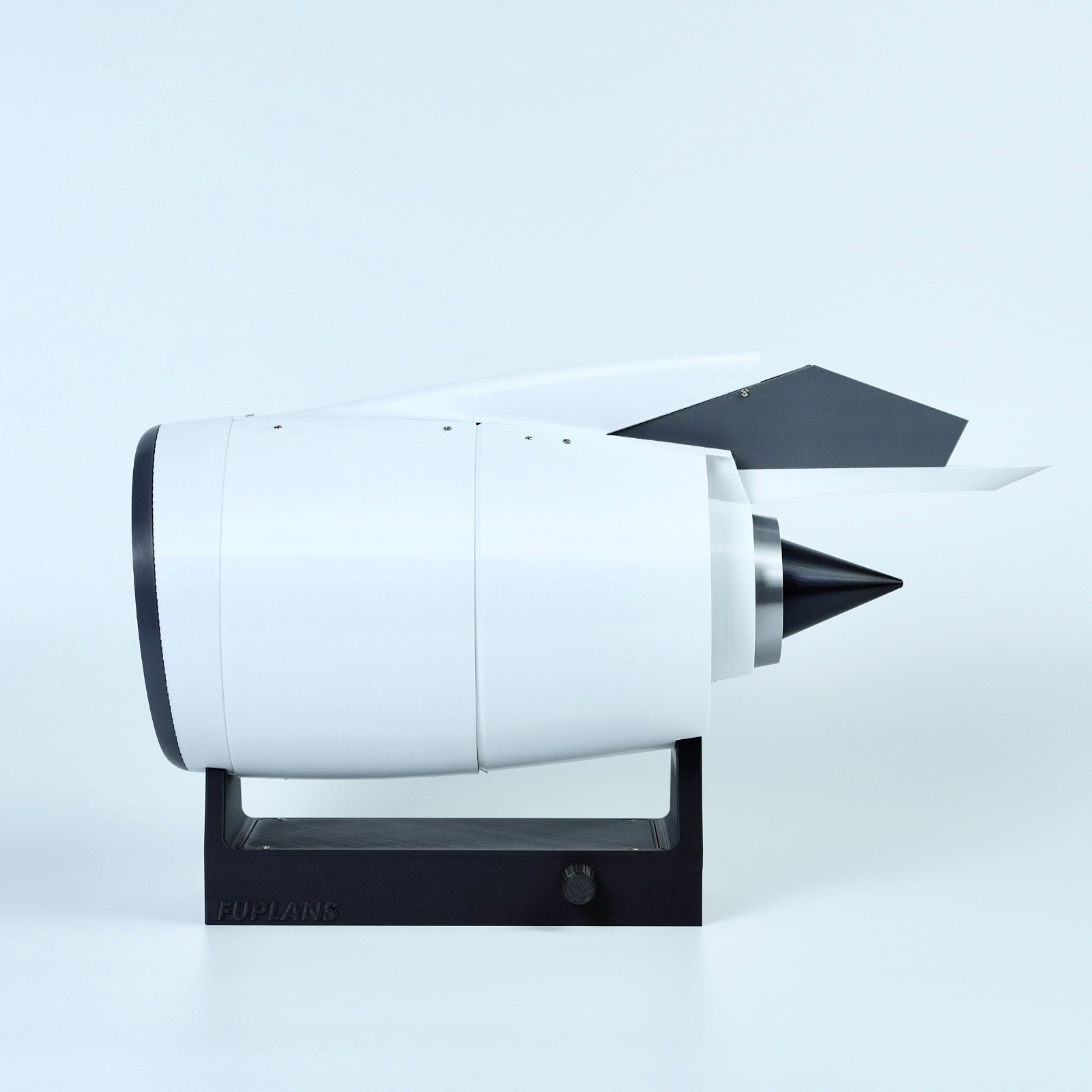 TR900 Turbofan Engine Model with Housing, Motorized STEM Aviation Display