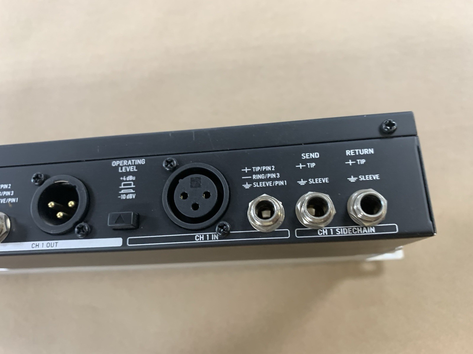 Behringer MDX2600 Audio Interactive Compressor Dynamics Processor Composer-XL
