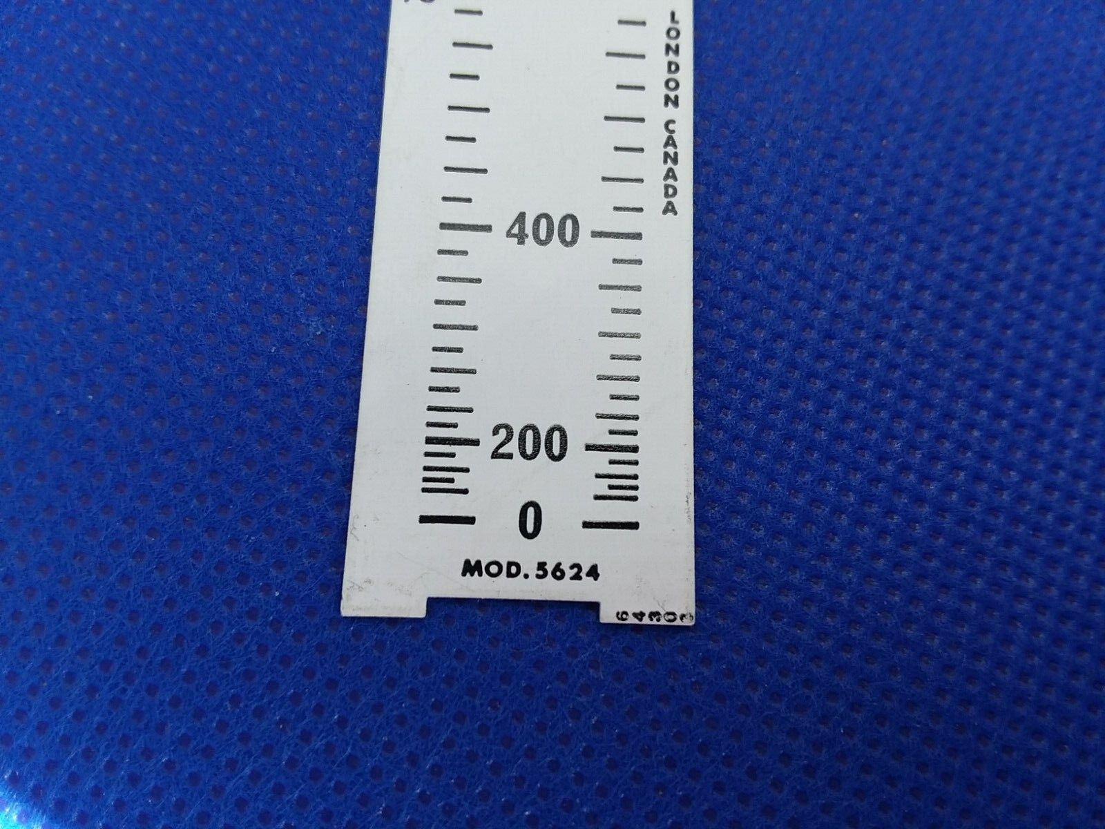 BACH SIMPSON LTD MODEL 5624 METER SCALE 0-8000 I/S NNB