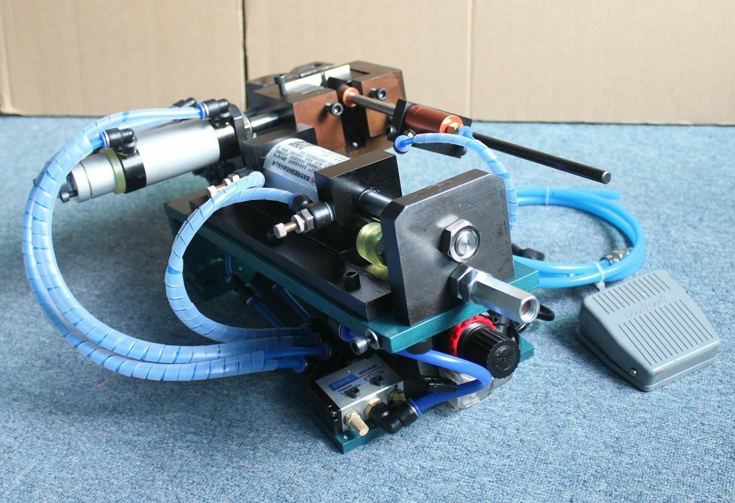 220V Pneumatic Copper Wire Stripping Machine Semi-Automatic Cable Peeling Stripp