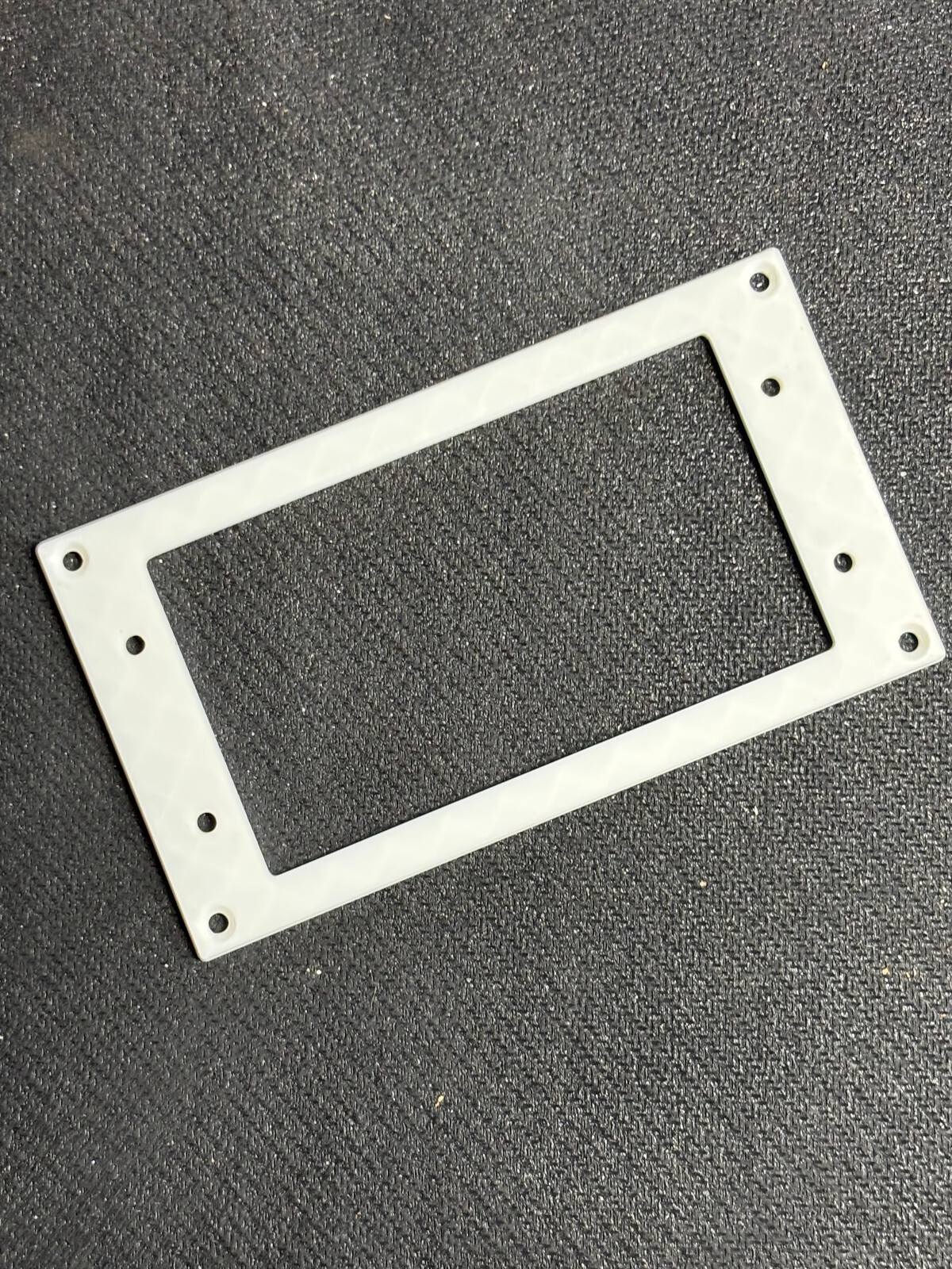 Fender Wide Range Humbucker Ring - THN-WHT