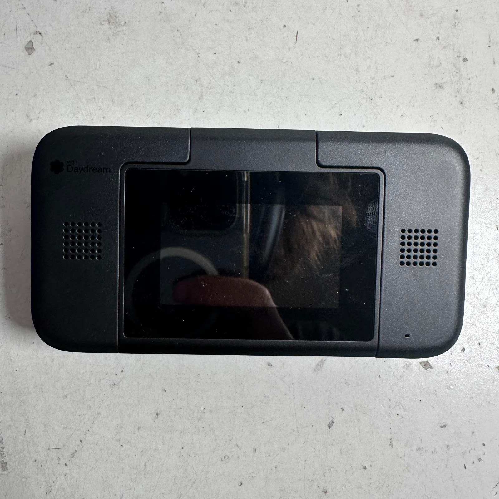 YI Horizon VR180 2.2" Touch Screen USB-C Compact Live Video Streaming Camera