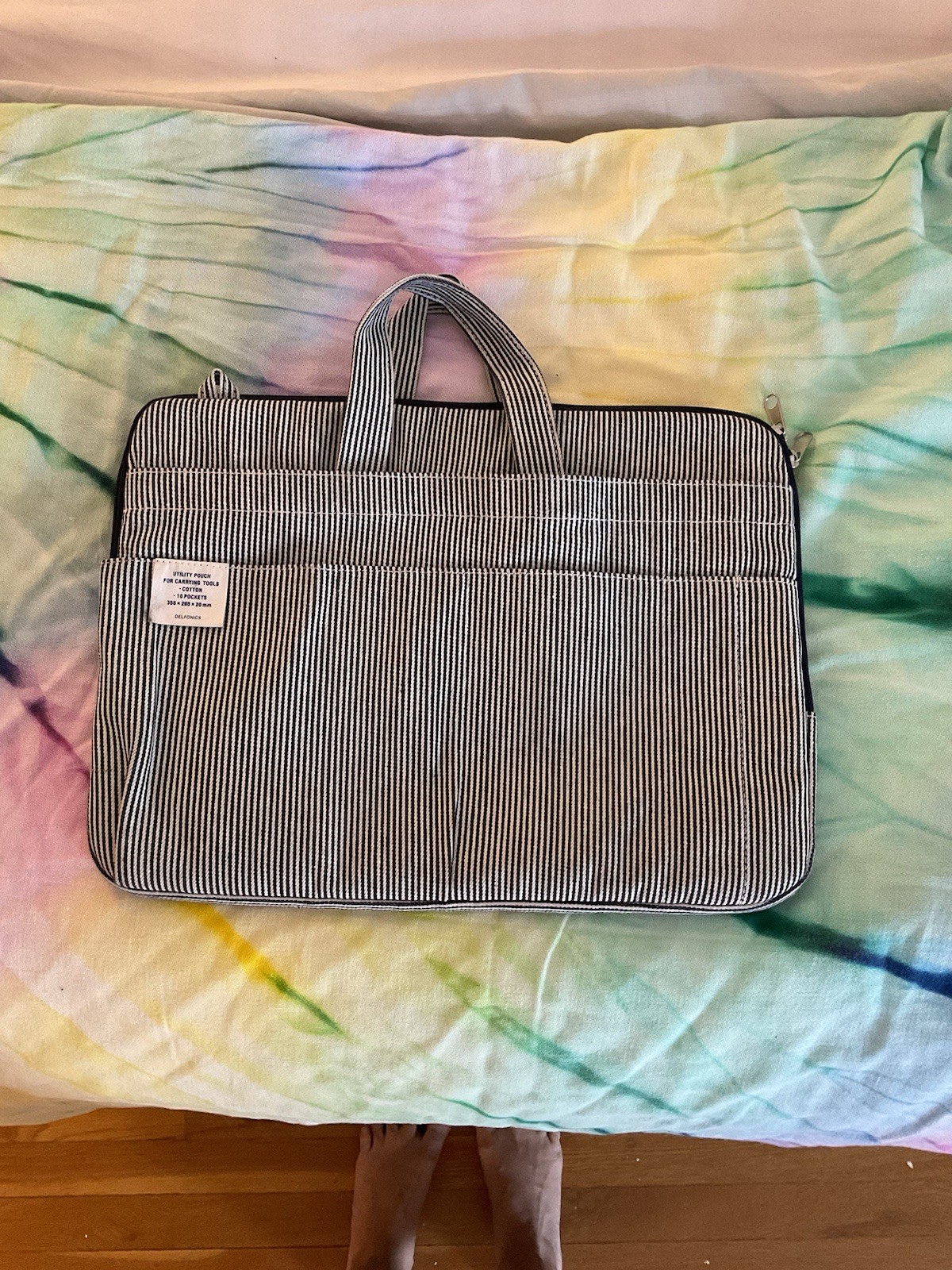 Delfonics Inner Carrying Tablet Case: 11.2 in. x 8-1/2 in. (Hickory)