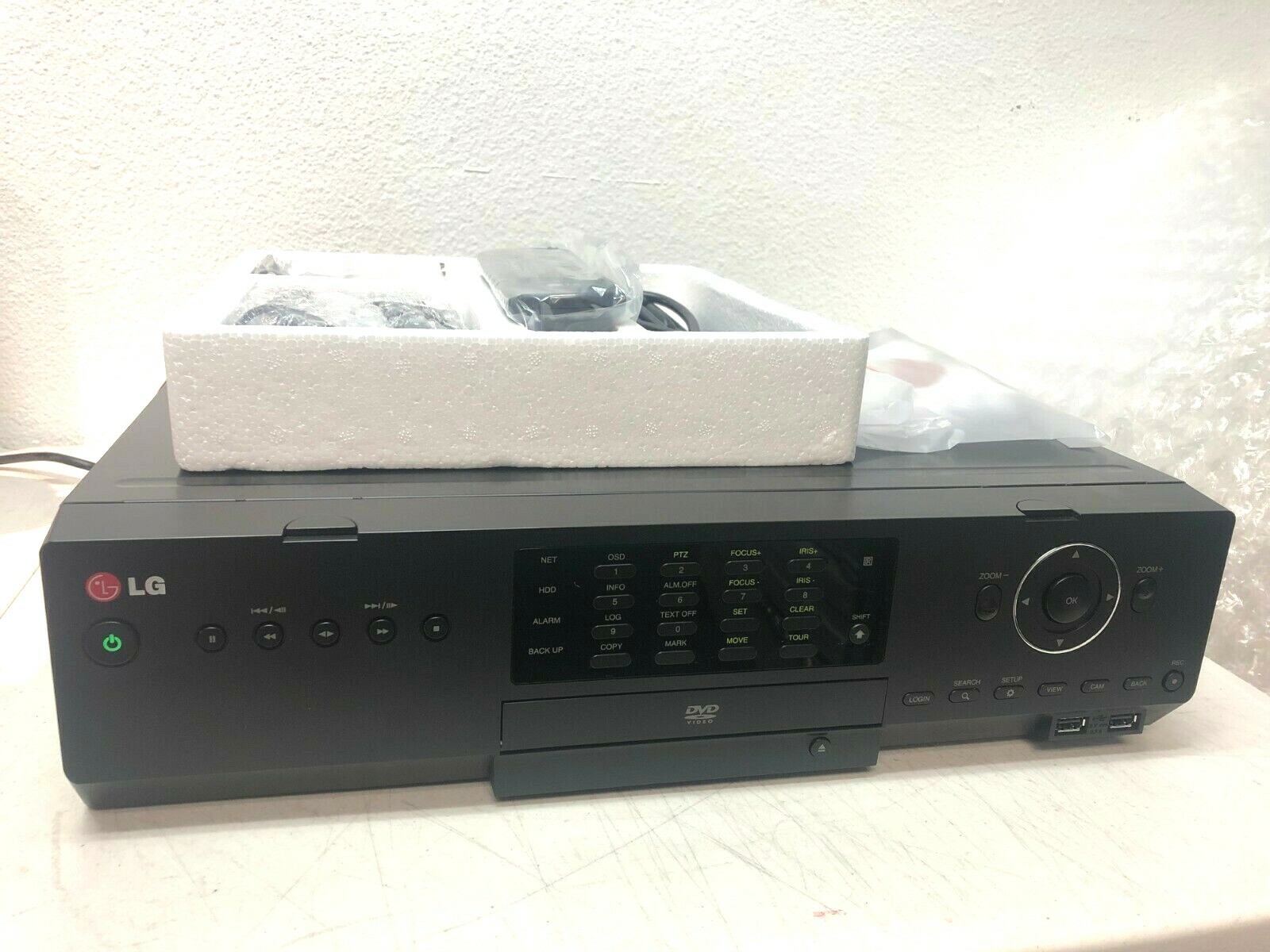 LG LRH7080D NH 8 Channel Megapixel Hybrid DVR - 1TB - Digital Video Recorder