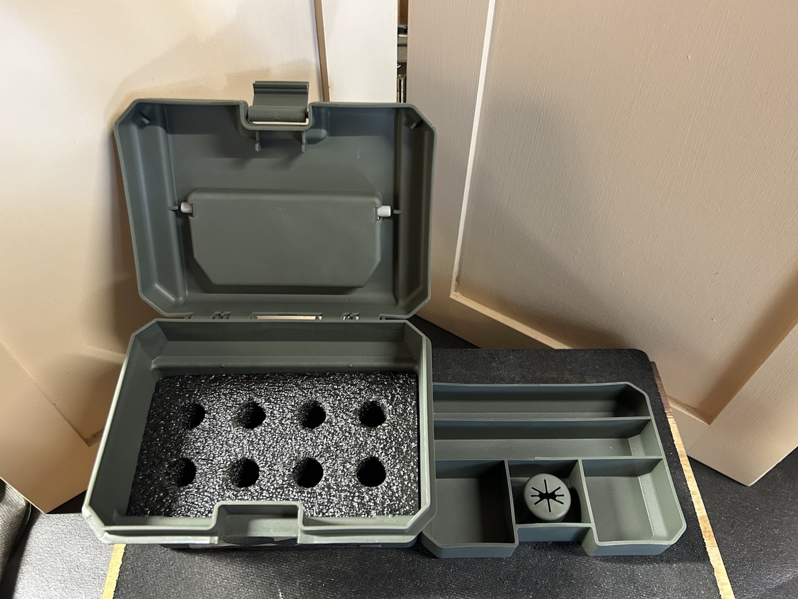 Plano Archery Broadhead Box