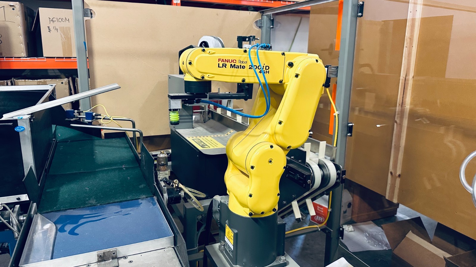 FANUC LR Mate 200iD 4S Robot w/ Teaching Pendant &  R30iB Mate Plus Controller
