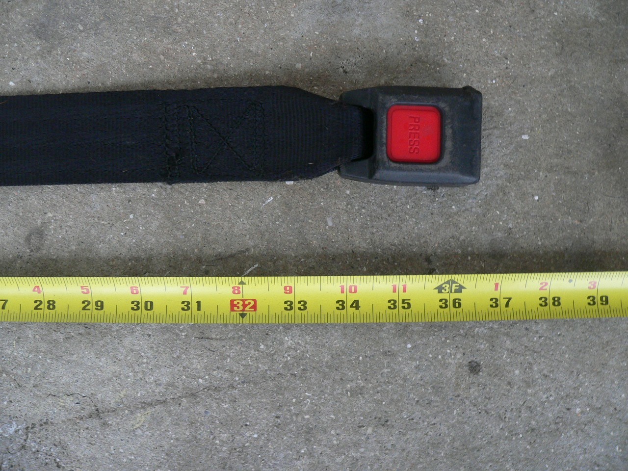 Q'Straint Sure-Lok Integrated Lap Belt with Snap Hooks